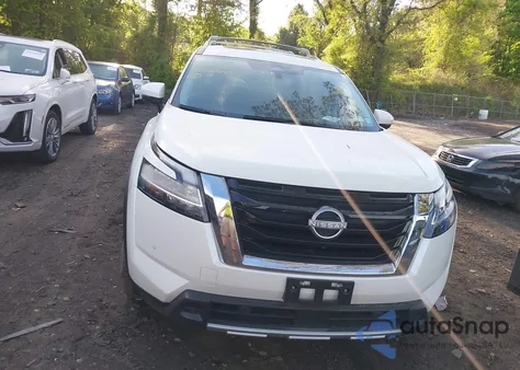 2024 Nissan Pathfinder Sl 4Wd z USA, uszkodzony, nr VIN 5N1DR3CD3RC265901